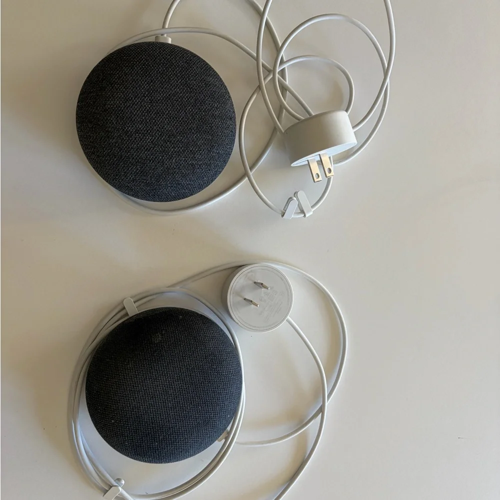 Google Home Mini Speaker Set in Black